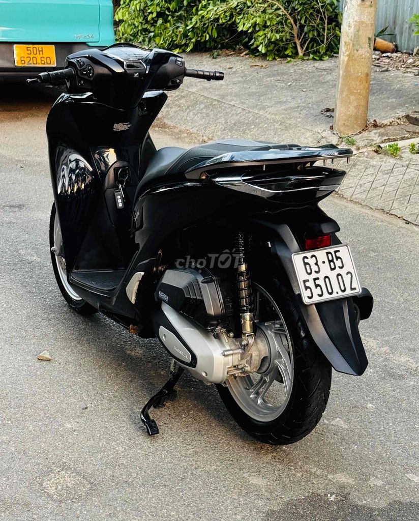 Honda SH 150i ABS 2021 Черный, почти новый, 1 владелец