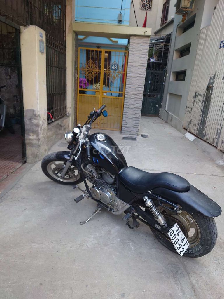 Hyosung GV 250 Bobber