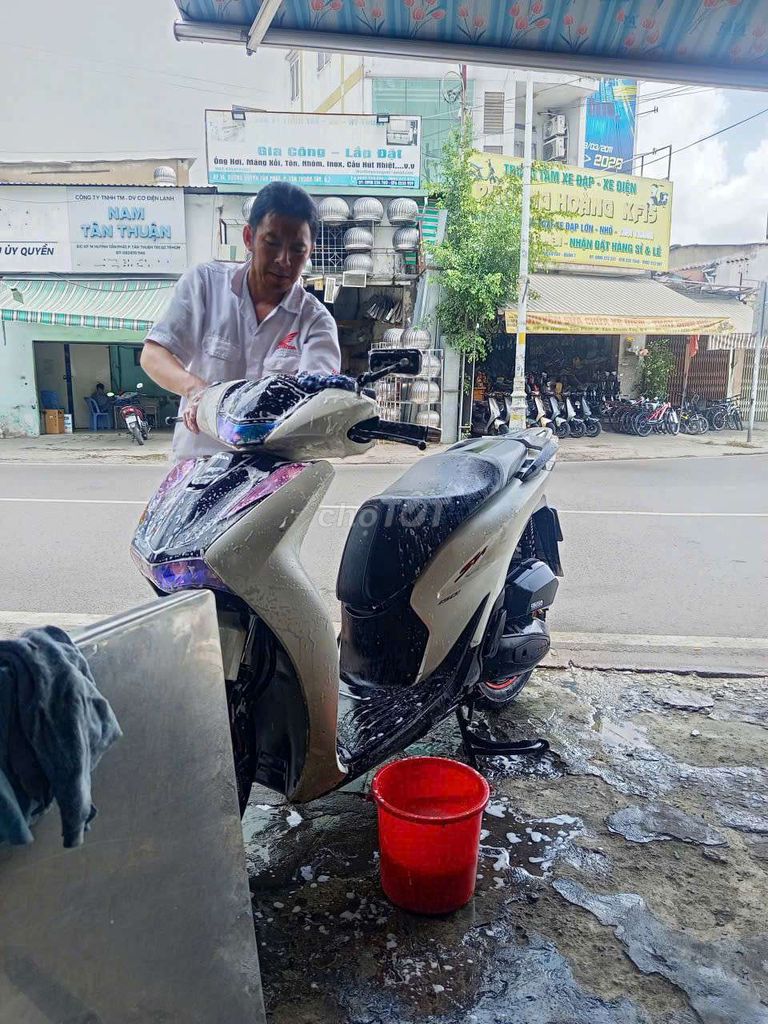 Хонда SH 125i CBS 2021 Белая 60 000 км