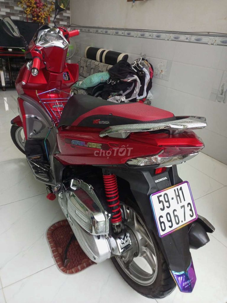 TÔI CHÍNH CHỦ XE KẸT TIỀN BÁN AIR BLADE 125 FI ĐẸP