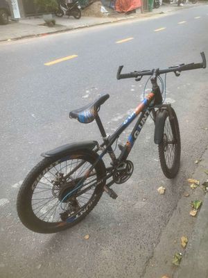 Xe đạp G-UNT màu Đen. Mua bán Xe đạp tại Quận Thanh Khê Đà Nẵng được đăng bởi Tên chưa cung cấp