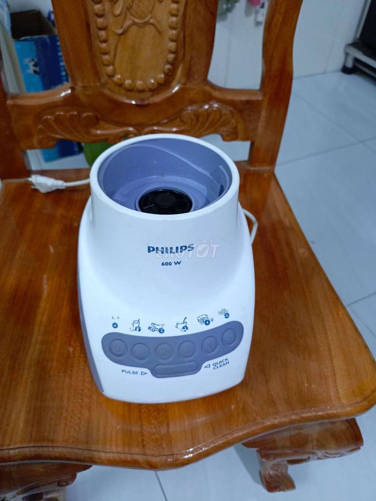 Máy sinh tố Philips 600W Trắng, Tím. Mua bán Bếp, lò, đồ điện nhà bếp tại Quận 12 Tp Hồ Chí Minh được đăng bởi Phạm Văn Luyện hình 1