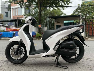 Honda SH 2013 B.số 43 Góp trả trướv 6tr. Mua bán Xe máy tại Quận Liên Chiểu Đà Nẵng được đăng bởi Hòa Xe Máy Cũ