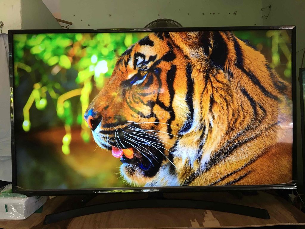 Tivi LG 49 inch UHD 4K giọng nói bluetooth. Mua bán Tivi, Âm thanh tại Thành phố Bến Tre Bến Tre được đăng bởi Khang hình 1