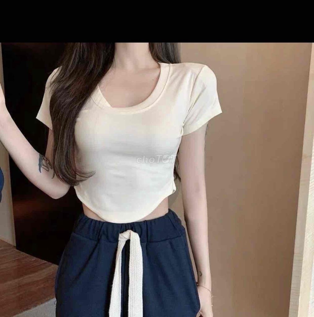 Áo thun croptop Nữ Cotton Trắng. Mua bán Quần áo tại Quận Đồ Sơn Hải Phòng được đăng bởi sipnhohaiphong hình 1