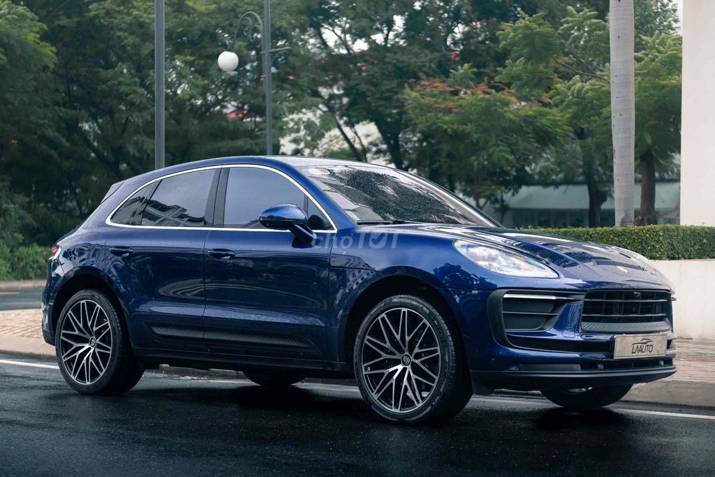 Porsche Macan 2021 - 57000 km. Mua bán Ô tô tại Quận 7 Tp Hồ Chí Minh được đăng bởi Nguyễn Lê Trung hình 3