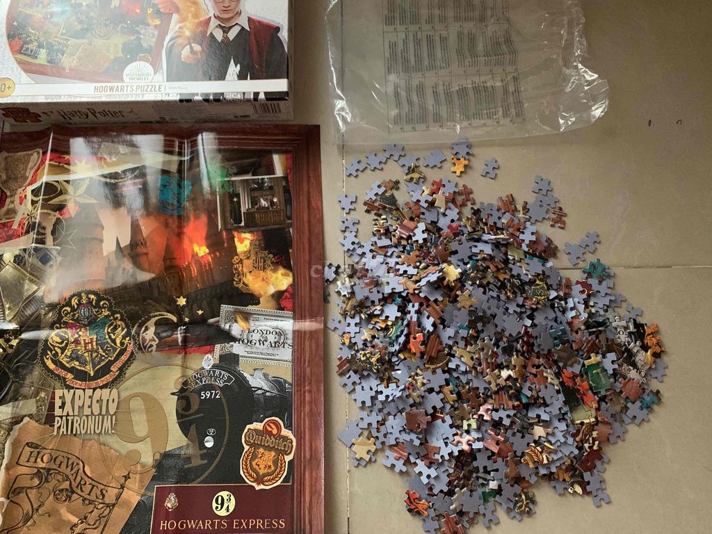 Bộ xếp hình Harry Potter Hogwarts Puzzle 1000 Pc