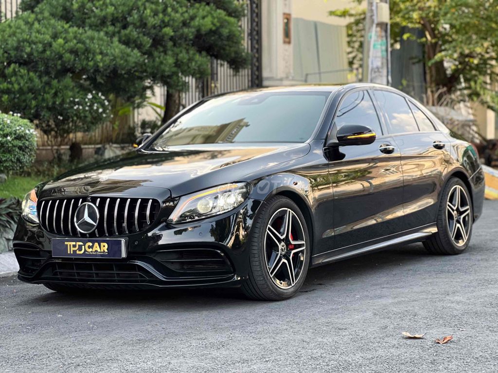 Mercedes C300 AMG 2019. Mua bán Ô tô tại Quận Bình Tân Tp Hồ Chí Minh được đăng bởi Hoàng Thọ hình 2