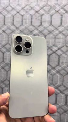 iPhone 15 Pro Max 256GB titan VN/A