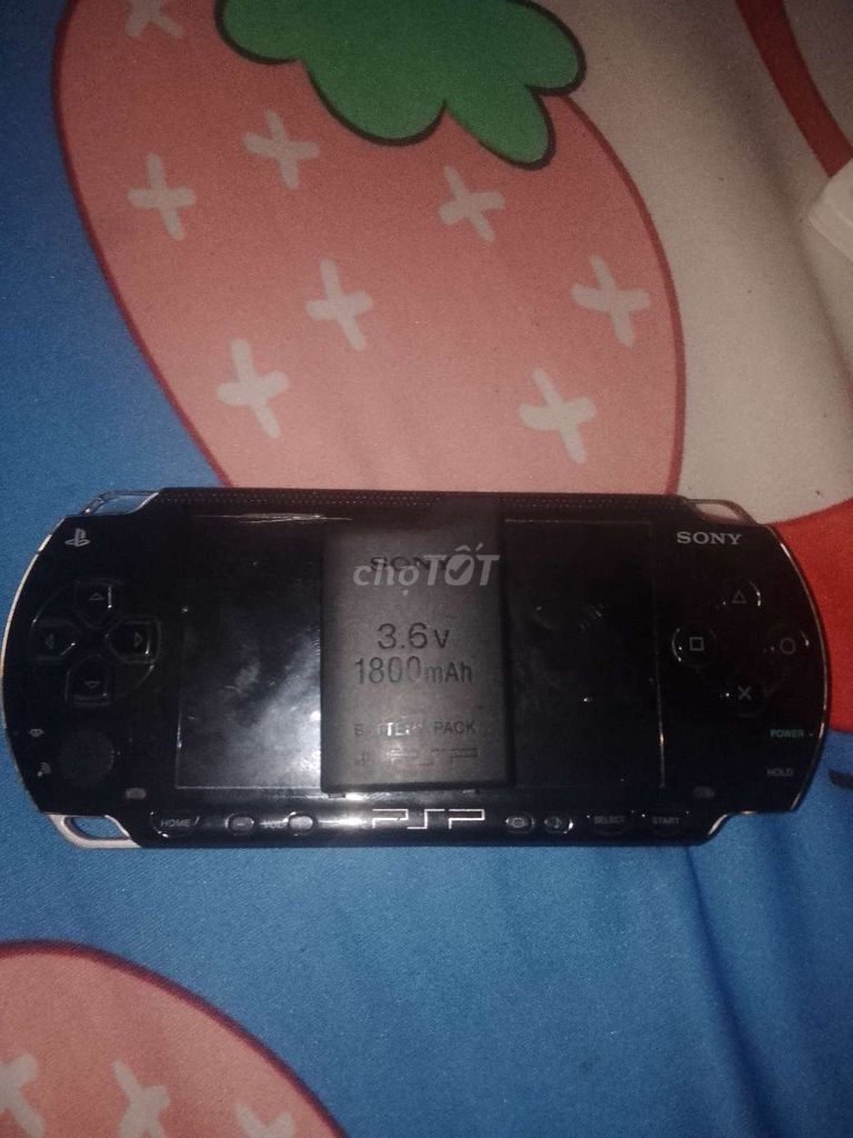 Xác psp 1k ko lên nguồn có kèm pin