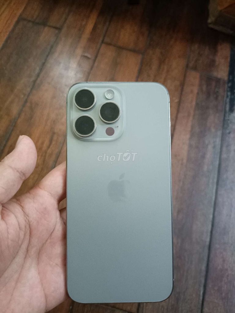 Apple iPhone 15 Pro Max 256GB natural. Mua bán Điện thoại tại Thành phố Vũng Tàu Bà Rịa - Vũng Tàu được đăng bởi Duy le hình 1