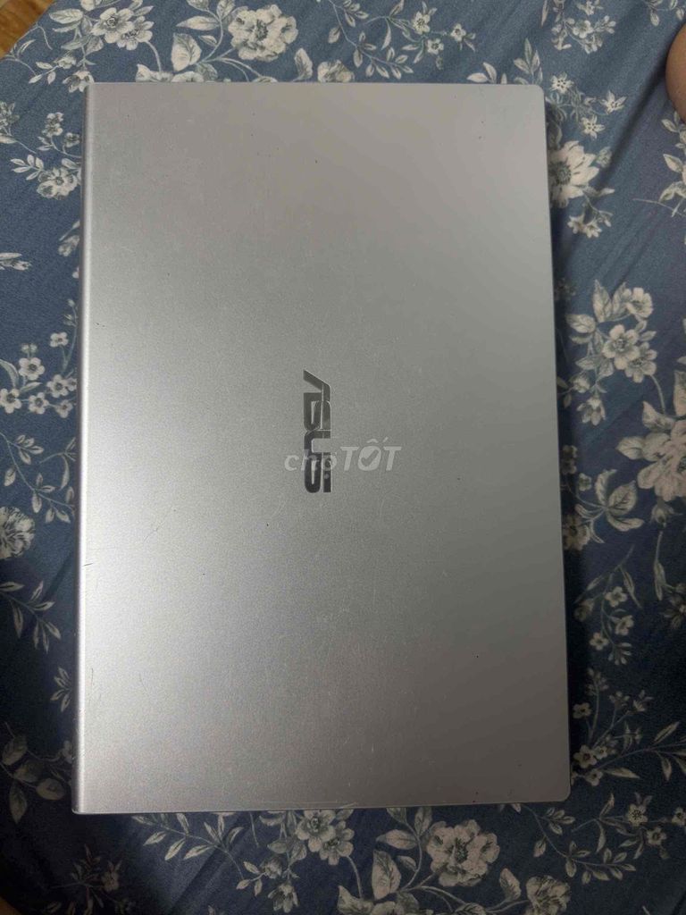 Asus Vivobook 8GB/256GB Bạc Like New. Mua bán Laptop tại Thị xã Sơn Tây Hà Nội được đăng bởi Đạt Đỗ Như hình 1