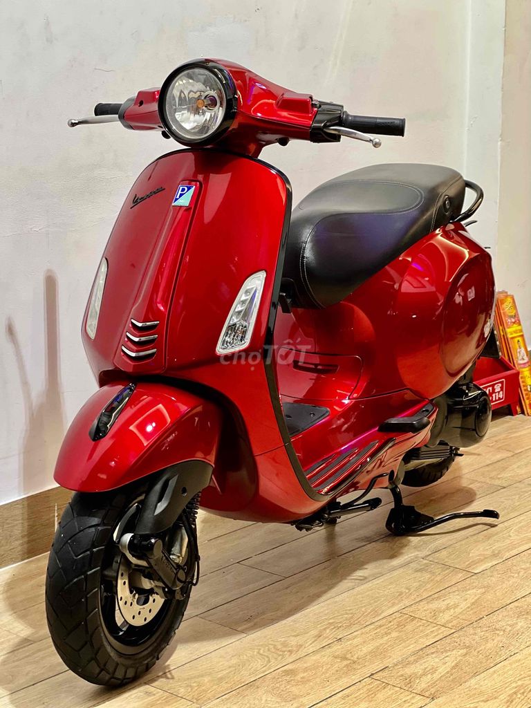 Piaggio Vespa 125 3V Đời 2015 BSTP Xe Chính Chủ