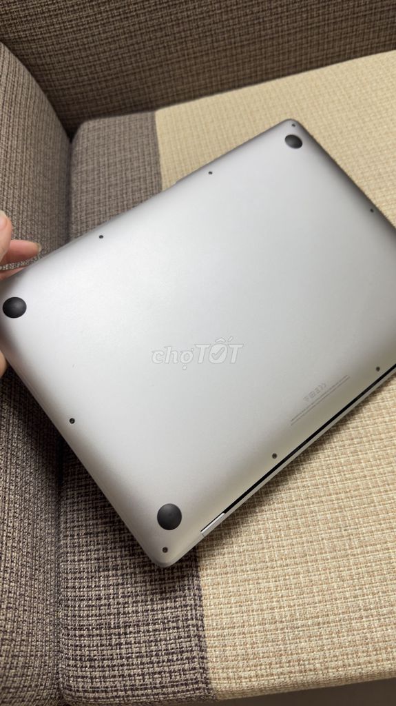 Apple MacBook Air M1 13 inch 8GB/256GB. Mua bán Laptop tại Quận Hà Đông Hà Nội được đăng bởi chôm Chôm hình 1