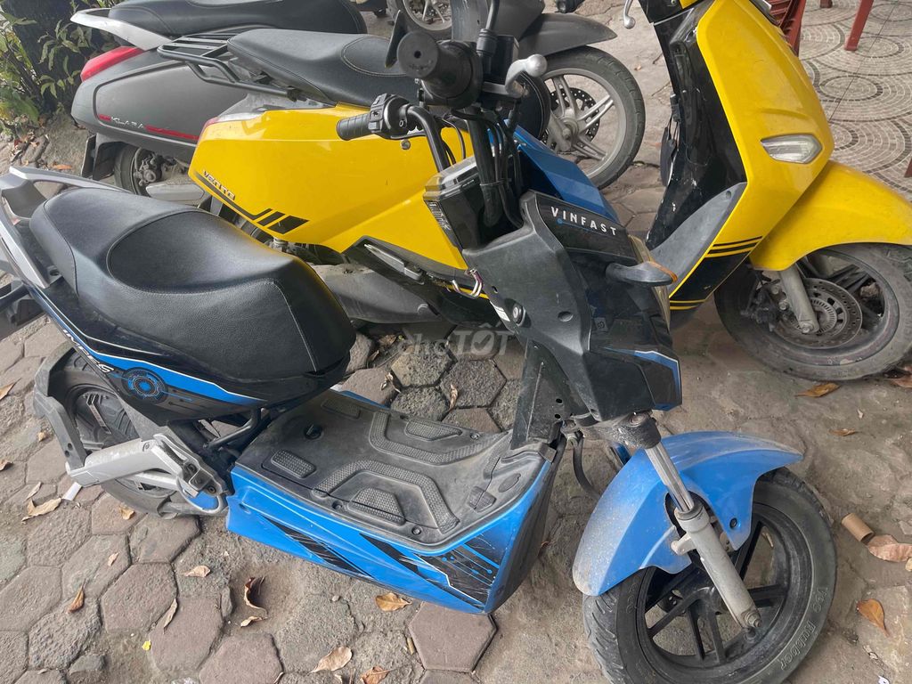 Xe máy điện VinFast Impes Xanh Đen. Mua bán Xe điện tại Quận Hà Đông Hà Nội được đăng bởi Bùi Thanh Tùng hình 3