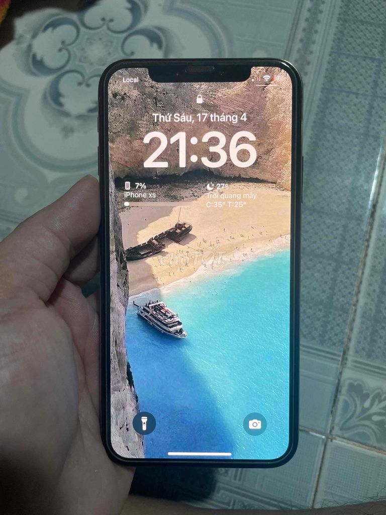 iPhone Xs 64GB Vàng. Mua bán Điện thoại tại Quận Ninh Kiều Cần Thơ được đăng bởi minh hình 1