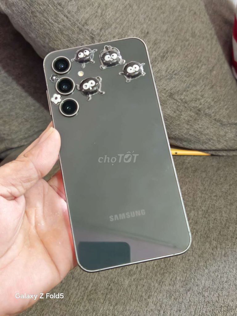 Samsung Galaxy S23 FE Xám 2 sim. Mua bán Điện thoại tại Thành phố Thủ Dầu Một Bình Dương được đăng bởi Nga tuấn Đt Giá rẻ hình 1