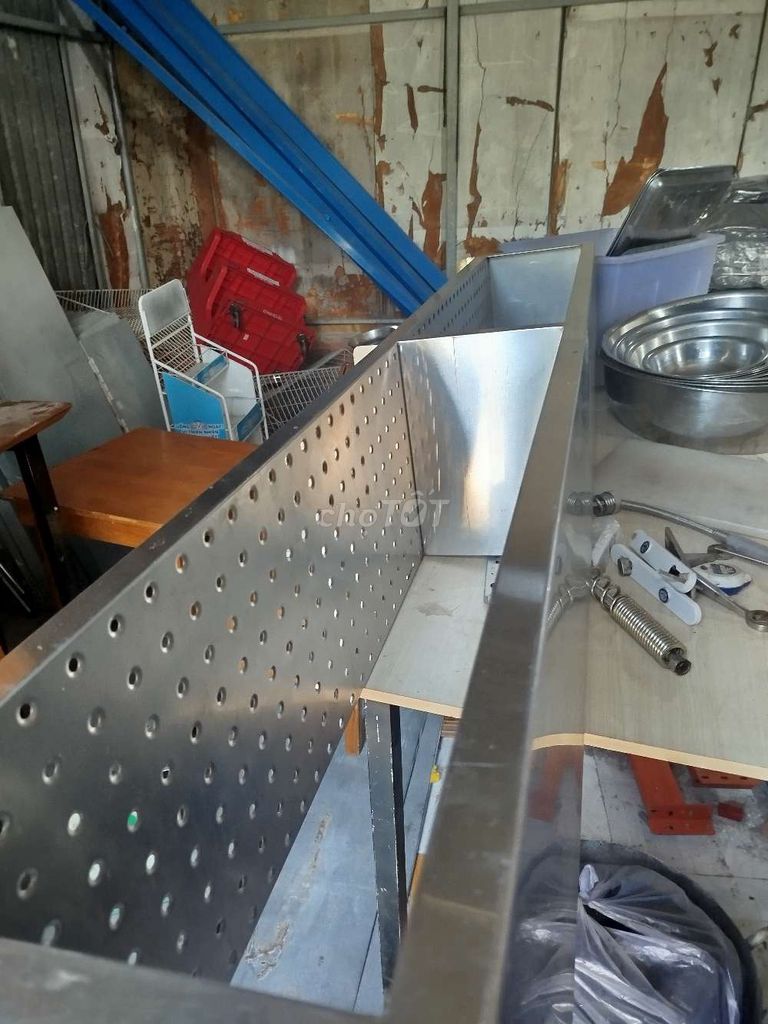 Kệ Inox Bạc không gỉ sét. Mua bán Tủ, kệ gia đình tại Huyện Hóc Môn Tp Hồ Chí Minh được đăng bởi Nguyễn Đức Dũng hình 1
