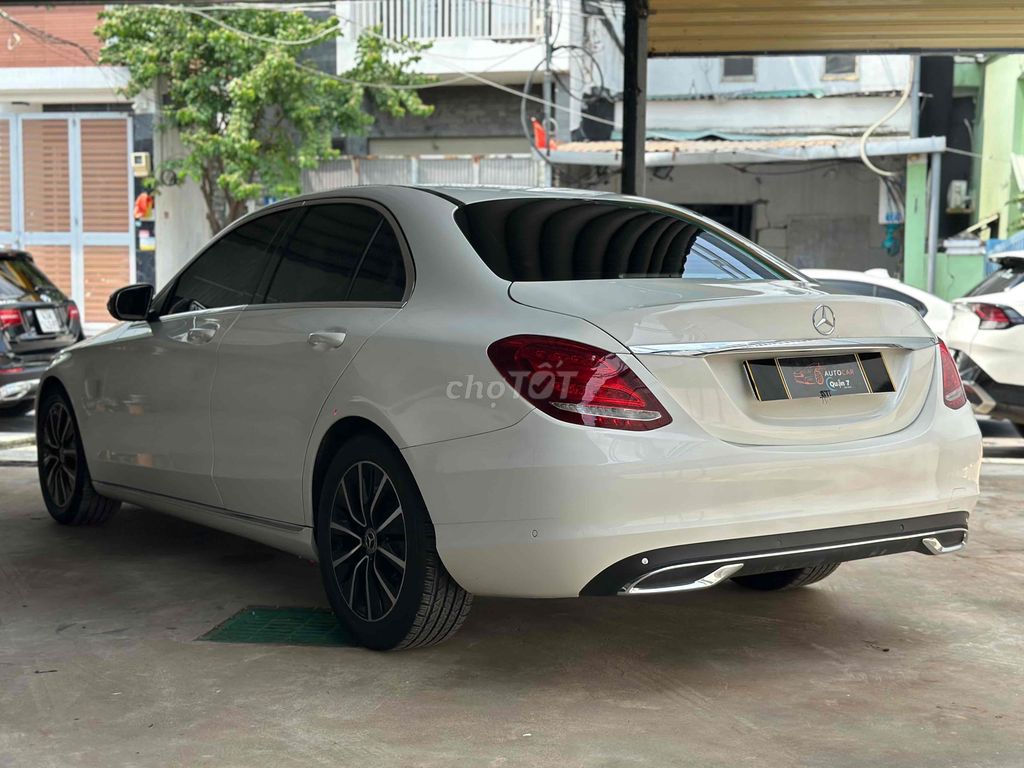 Mercedes Benz C Class 2018 C200 - 70000 km. Mua bán Ô tô tại Quận 7 Tp Hồ Chí Minh được đăng bởi Thông Sport  hình 8