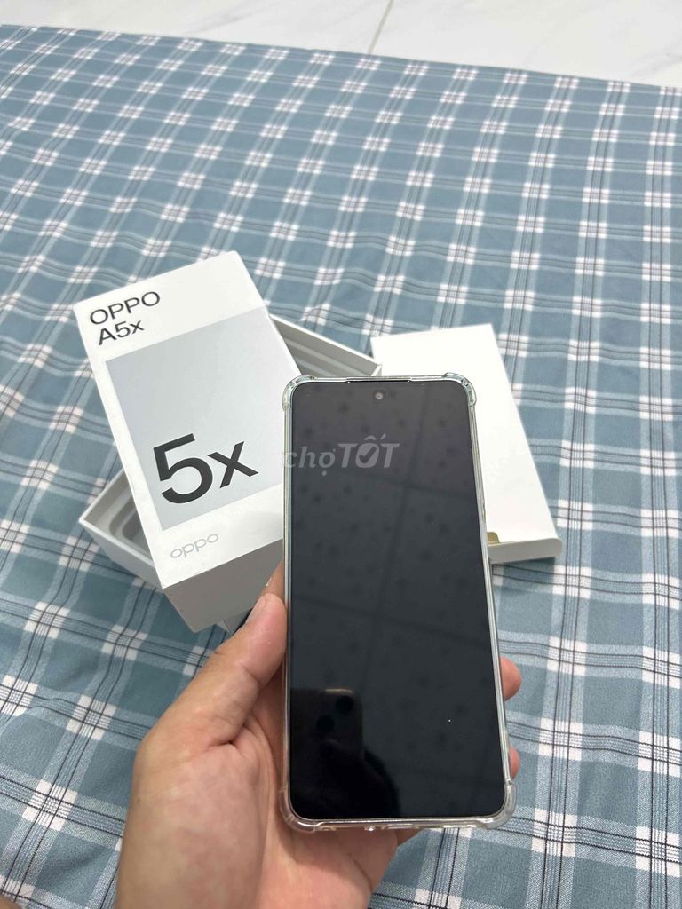Oppo A5x mua về mà không sài còn hộp còn sạc. Mua bán Điện thoại tại Quận Thanh Khê Đà Nẵng được đăng bởi Trần Hoàng Việt hình 1
