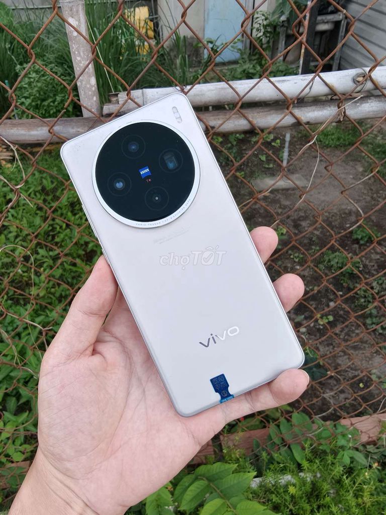 Vivo X100s ram 12-256GB nguyên bản 99%. Mua bán Điện thoại tại Thành phố Thủ Dầu Một Bình Dương được đăng bởi HUNG MOBILE  hình 1