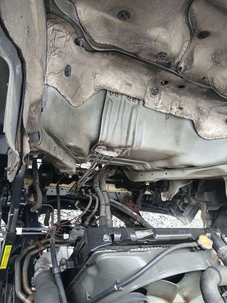 Xe I suzu thung kin cuc đep 2013. Mua bán Xe tải, xe ben tại Quận Bình Tân Tp Hồ Chí Minh được đăng bởi A Tùng  hình 3