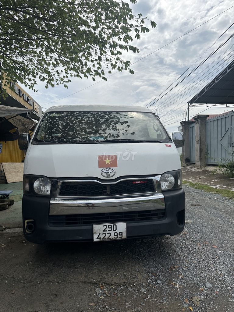 Toyota Hiace 2007 - 200000 km. Mua bán Ô tô tại Thành phố Thủ Đức Tp Hồ Chí Minh được đăng bởi trịnh duy bình hình 2