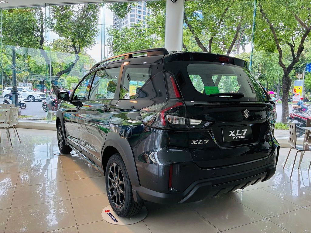 Suzuki XL7 Hybrid 2025 - Phiên bản Black Edition. Mua bán Ô tô tại Quận Tân Bình Tp Hồ Chí Minh được đăng bởi Liêu Thị Mộng Thương hình 3