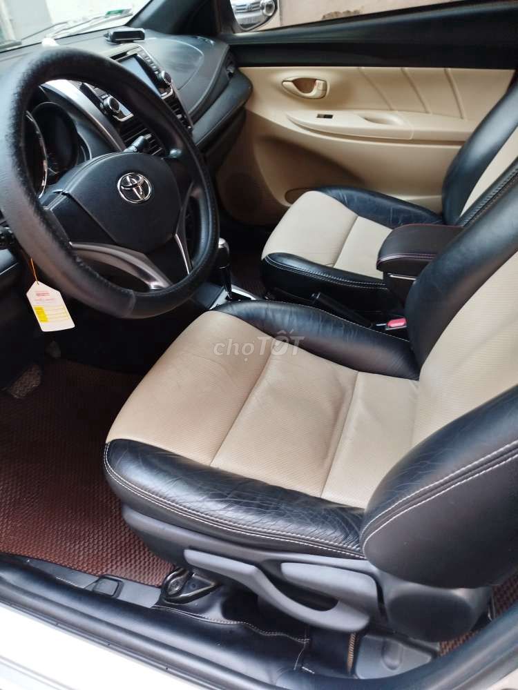 Toyota Yaris 2015 E CVT - 72000 km