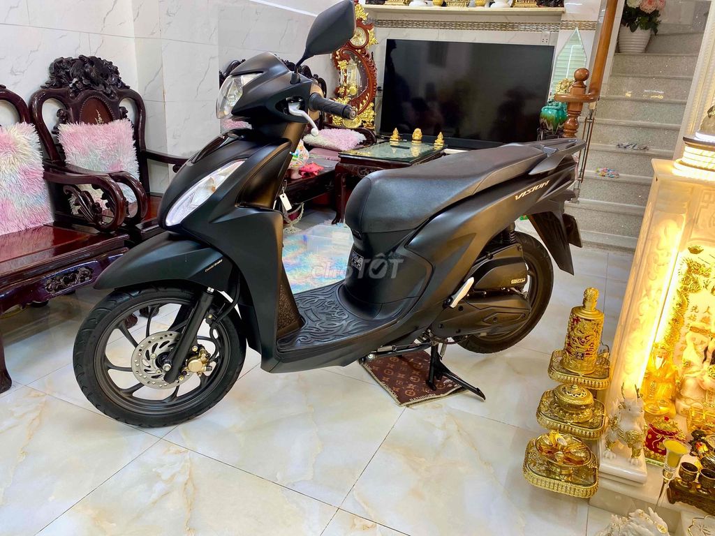 Vision Fi Smarkey (Trùm mền) Bstp mới 98% Zin.. Mua bán Xe máy tại Quận 4 Tp Hồ Chí Minh được đăng bởi Huy hình 6