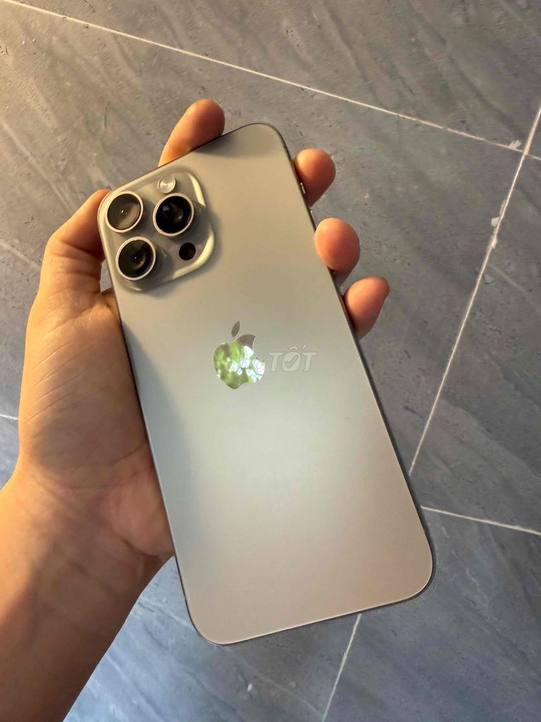Apple iPhone 15 Pro Max 256GB Xám. Mua bán Điện thoại tại Quận Ninh Kiều Cần Thơ được đăng bởi trà văn lâm hình 1