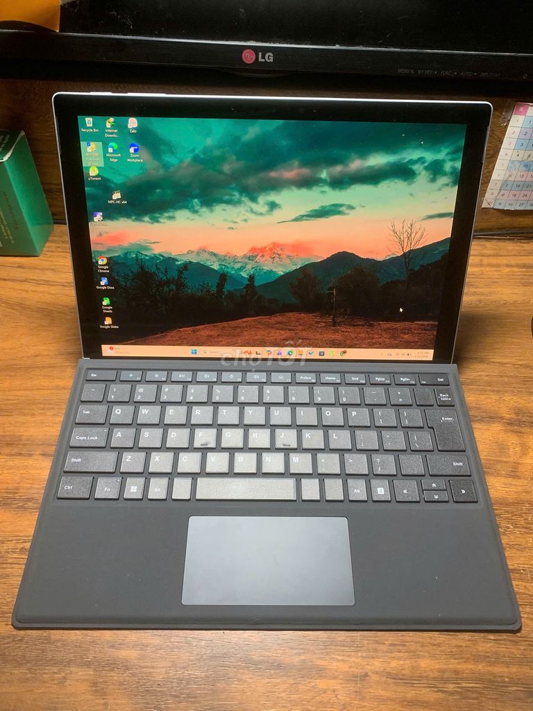 Microsoft Surface Pro 7+ i5 8GB/256GB LTE như mới. Mua bán Laptop tại Quận Hoàng Mai Hà Nội được đăng bởi Tran Nhat Nam hình 1