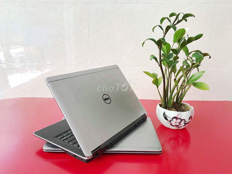 Dell 7240, 8G/256G, 12.5",1.3kg Pin4h_nhỏ_nhẹ_xinh. Mua bán Laptop tại Quận Thanh Khê Đà Nẵng được đăng bởi Laptop 2nd bao bền giá rẻ  hình 1