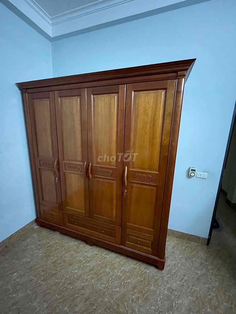 Tủ quần áo Gỗ xoan đào Nâu gỗ 1m9x2m1. Mua bán Tủ, kệ gia đình tại Quận Long Biên Hà Nội được đăng bởi Hoàng Anh hình 1