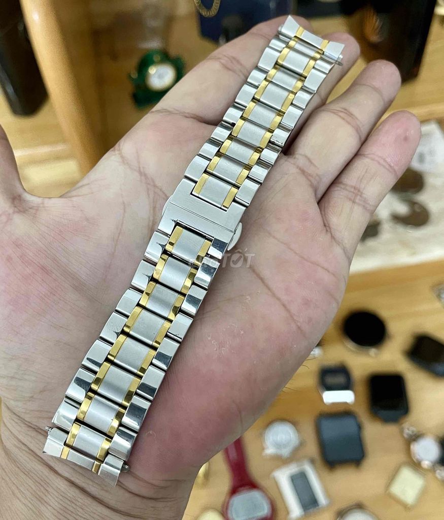 Dây đồng hồ thép đúc 21mm. Mua bán Phụ kiện thời trang khác tại Quận 12 Tp Hồ Chí Minh được đăng bởi Đồng Hồ Nam Nữ giá bình dân hình 1