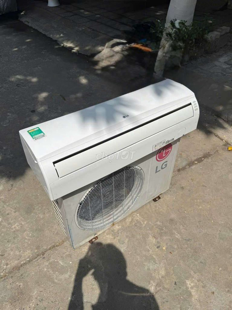 Điều hòa LG 1.5 HP Trắng. Mua bán Máy lạnh, điều hoà tại Quận Thanh Khê Đà Nẵng được đăng bởi ĐIỆN MÁY QUỐC KHÁNH  hình 1