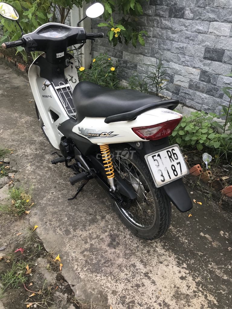 Xe wave hàn quốc màu trắng biển số tphcm. Mua bán Xe máy tại Huyện Bến Lức Long An được đăng bởi Nguyên  hình 5