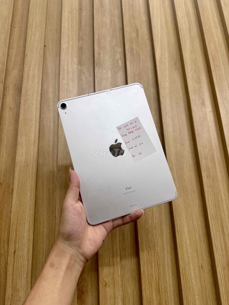 Apple iPad Air 4 64GB 5G Wifi Bạc. Mua bán Máy tính bảng tại Quận Đống Đa Hà Nội được đăng bởi Nguyễn Đức  hình 1