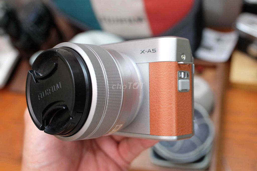 Máy ảnh Fujifilm X-A5. Mua bán Máy ảnh, Máy quay tại Quận 10 Tp Hồ Chí Minh được đăng bởi Quang hình 1