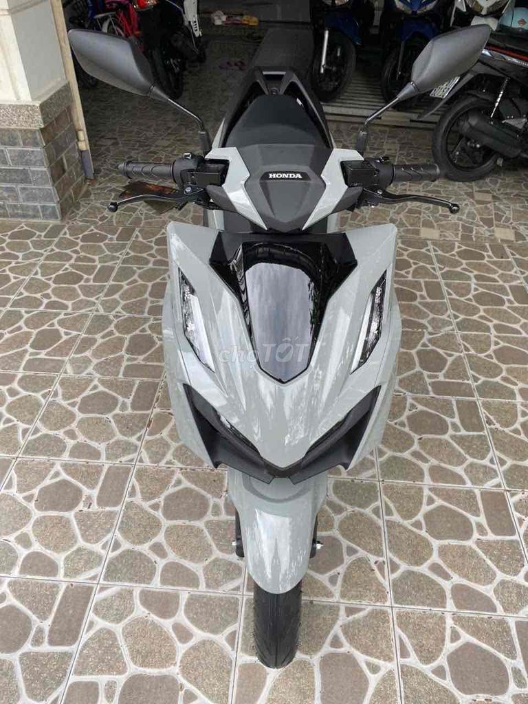 vario 160 đời 2024 chạy 440 km