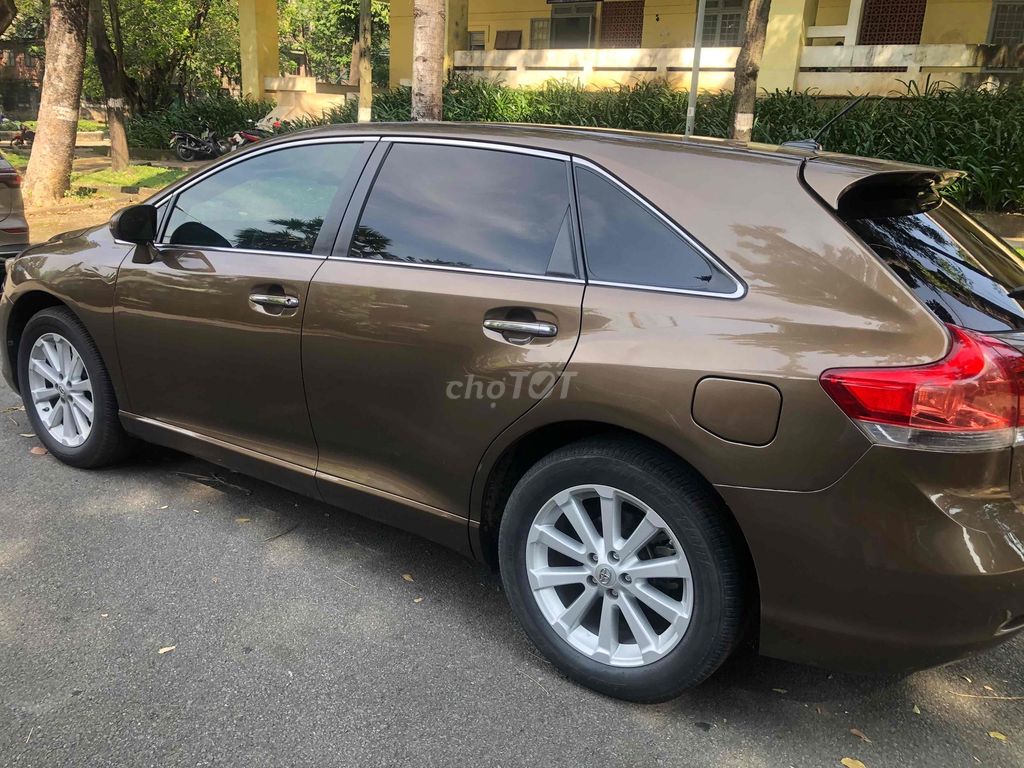 Toyota Venza 2009 Toyota Venza 2.7 AT - 100000 km. Mua bán Ô tô tại Thành phố Biên Hòa Đồng Nai được đăng bởi minh minh hình 3