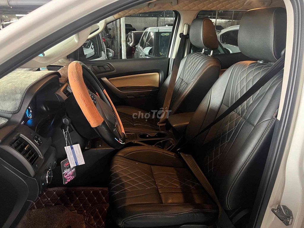Ford Ranger 2020 XLS 2.2L 4x2 MT - 90000 km. Mua bán Ô tô tại Quận Gò Vấp Tp Hồ Chí Minh được đăng bởi VÕ QUỐC THẮNG hình 4