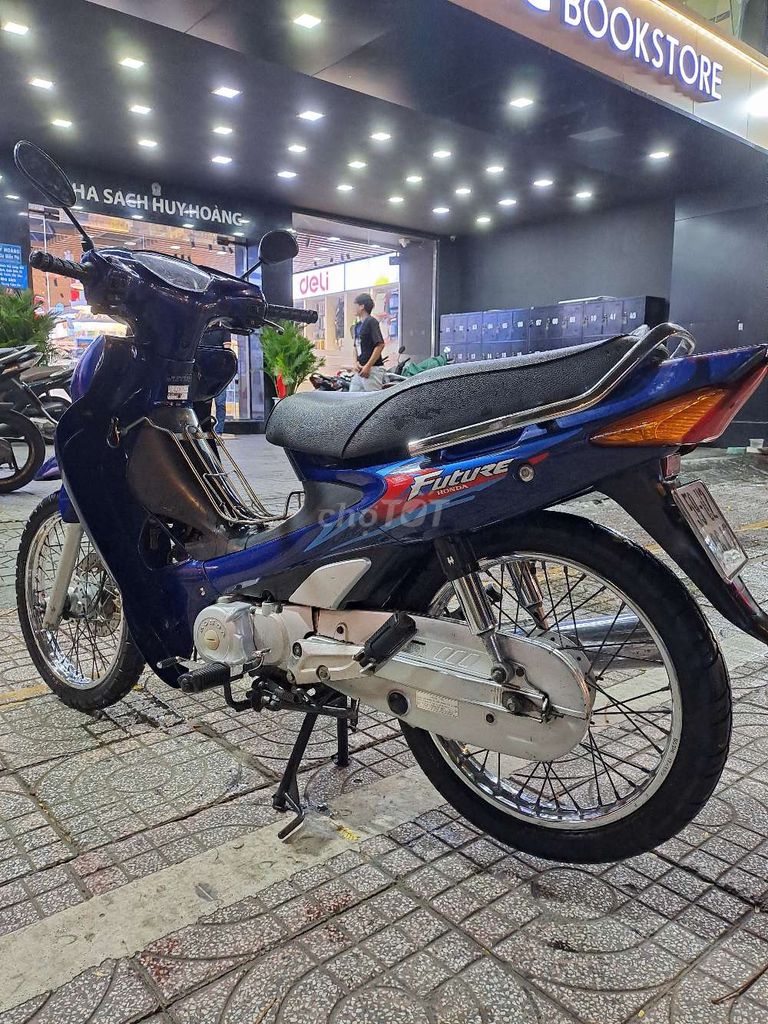 Bán xe honda Future 1 máy zin ngoại hình đẹp. Mua bán Xe máy tại Quận 3 Tp Hồ Chí Minh được đăng bởi A Khải  hình 5