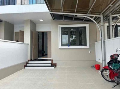 Cho thuê nhà fun nội thất xịn sò Suncasa centrer chỉ 15triệu. Cho thuê nhà ở tại Thị xã Tân Uyên Bình Dương được đăng bởi Nguyên Vũ
