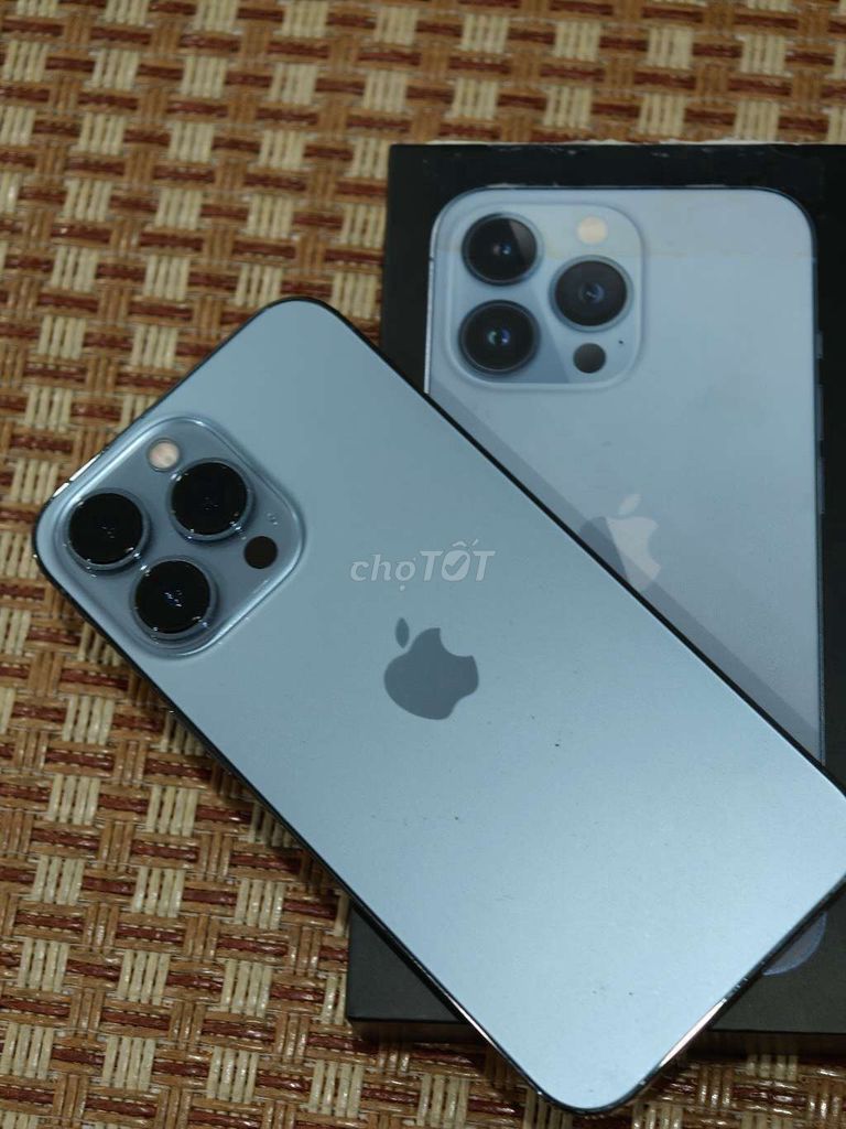 Apple iPhone 13 Pro Xanh dương . Mua bán Điện thoại tại Quận Tân Bình Tp Hồ Chí Minh được đăng bởi Huynh quang tan hình 1