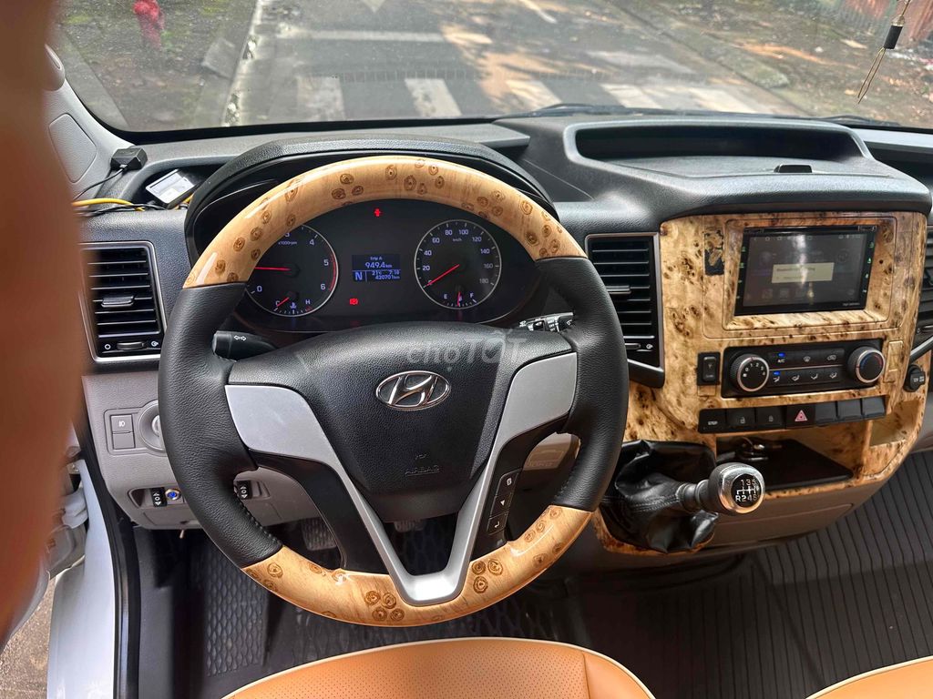 Hyundai Solati Dcar Limousine 12c - sx 2019. Mua bán Phương tiện khác tại Quận Long Biên Hà Nội được đăng bởi Nguyễn Văn Tuấn hình 10