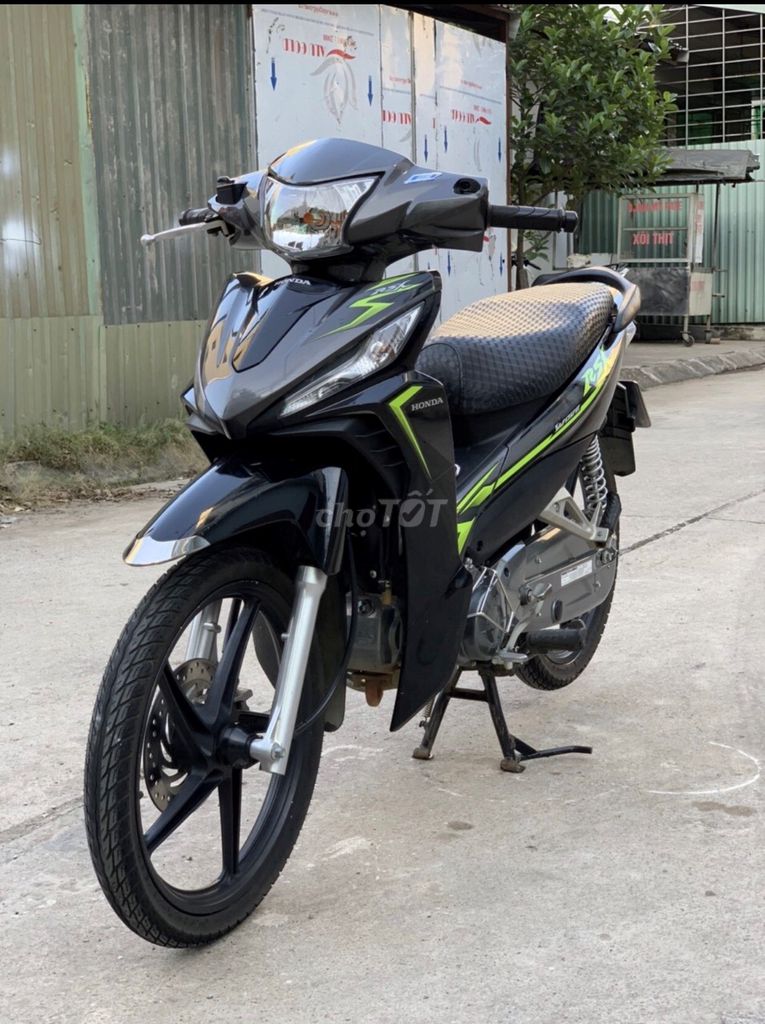 Wave RSX 110Fi, 2020,dán nilon cả xe, máy chất, êm. Mua bán Xe máy tại Quận Nam Từ Liêm Hà Nội được đăng bởi Đặng Anh Thư hình 1