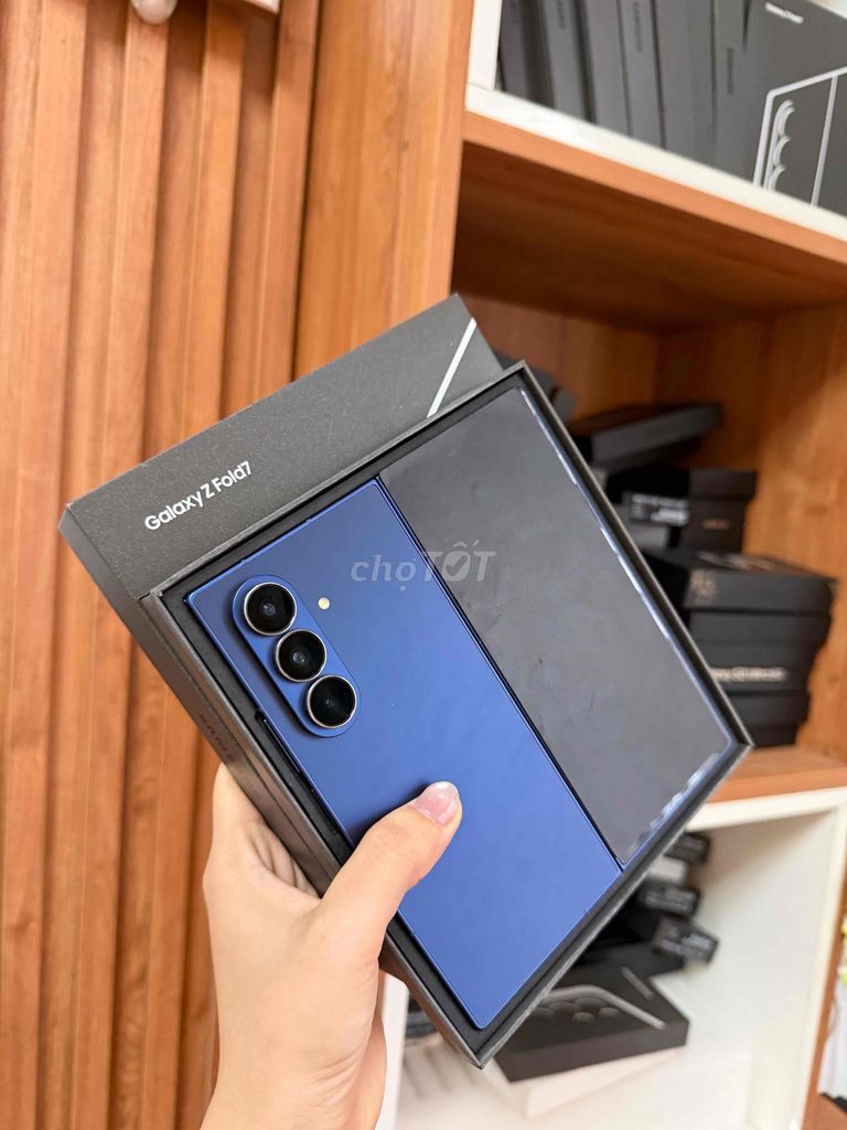 Samsung Zfold7 12GB 256GB-512GB Xanh Bạc. Mua bán Điện thoại tại Quận Cầu Giấy Hà Nội được đăng bởi Thanh Thoa hình 1
