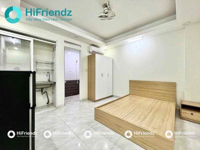 CUỐI THÁNG TRỐNG PHÒNG NÀY ĐỐI DIỆN ETOWN CỘNG HOÀ GIÁ RẺ MÀ ĐẸP ĐÂY