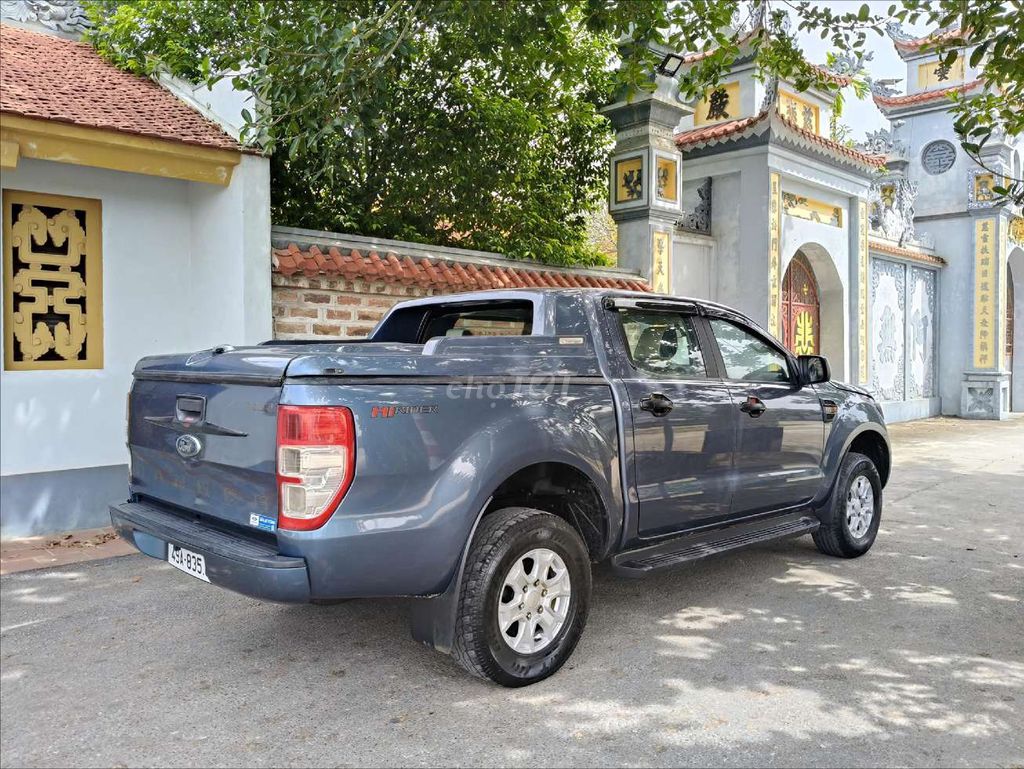 Ford Ranger 2017 XLS 2.2 4x2 AT - 98000 km. Mua bán Ô tô tại Huyện Thanh Trì Hà Nội được đăng bởi Chuyên mua bán xe Bán Tải Lướt  hình 3